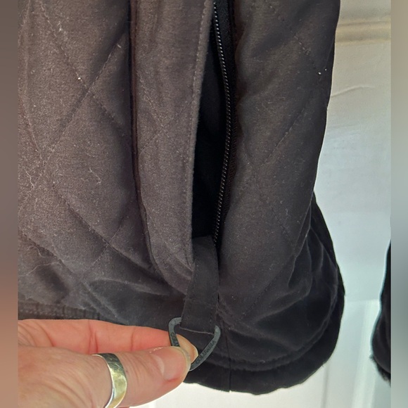 Columbia quilted black jacket with faux fur cuffs and collar - size L - Picture 6 of 12